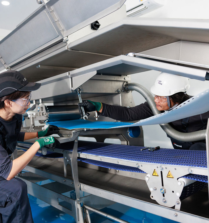 Service General Technicians 3