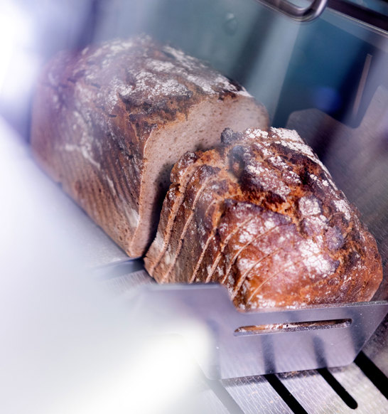 Bread Cutting General